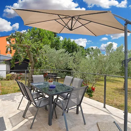 House Tea 2279 Medulin