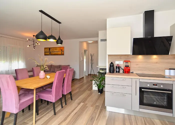 Vikendica House Tea 2279